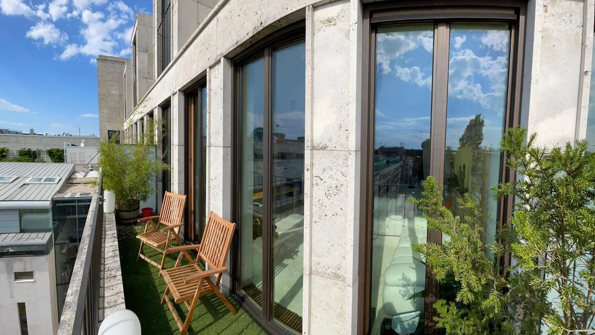 Nexliving Berlin Brandenburger Tor Aparthotel 0*,  Németország