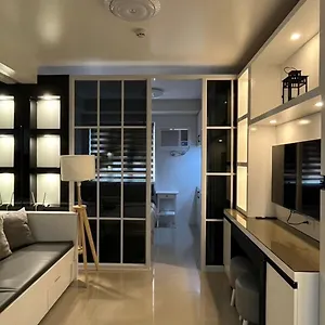 Victoria At Shore Residences Aparthotel Pasay