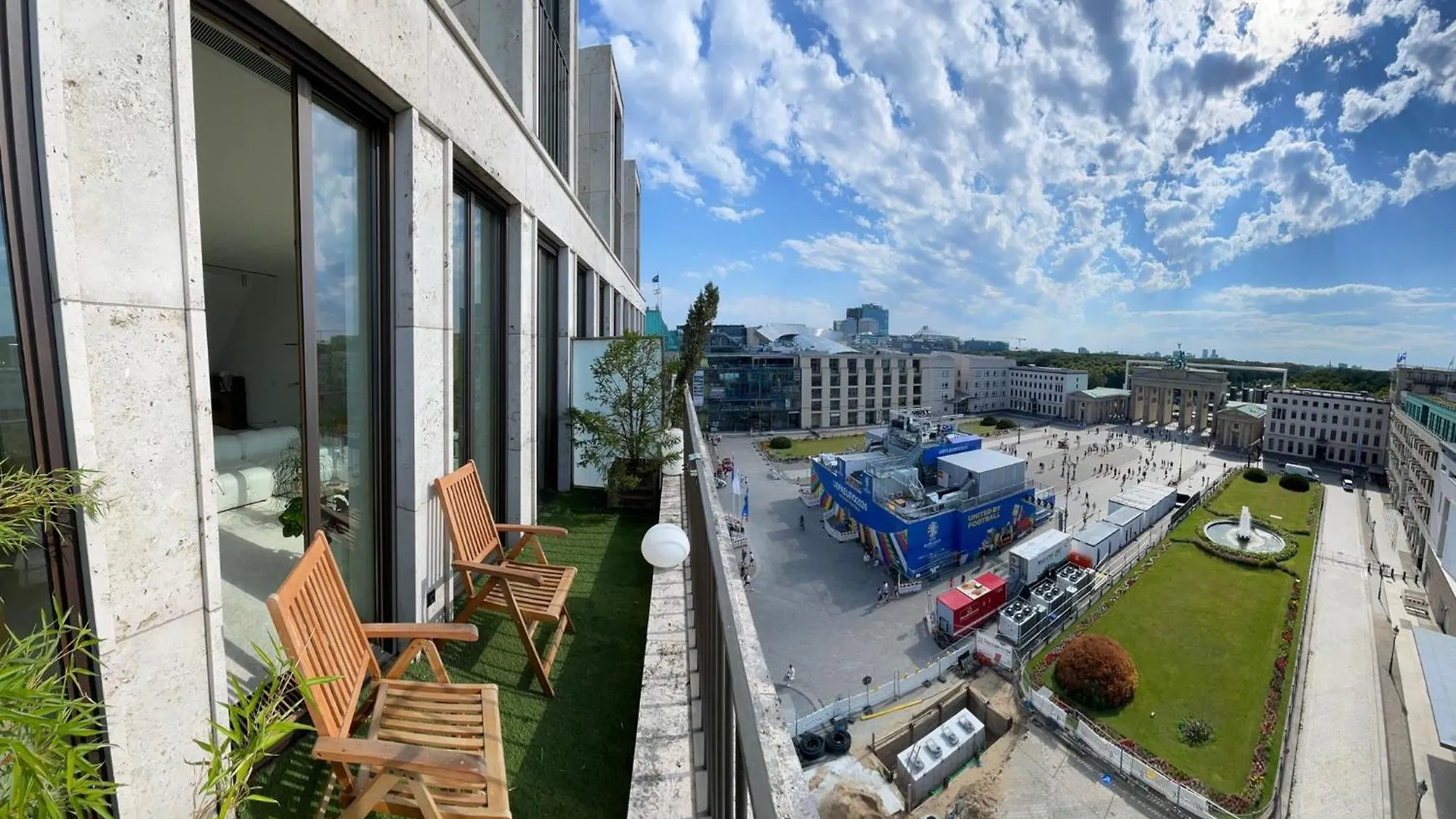 Nexliving Berlin Brandenburger Tor Aparthotel